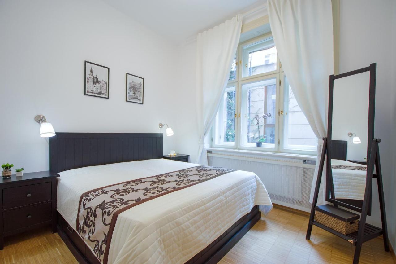Apartmán Modern Charvatova Praha